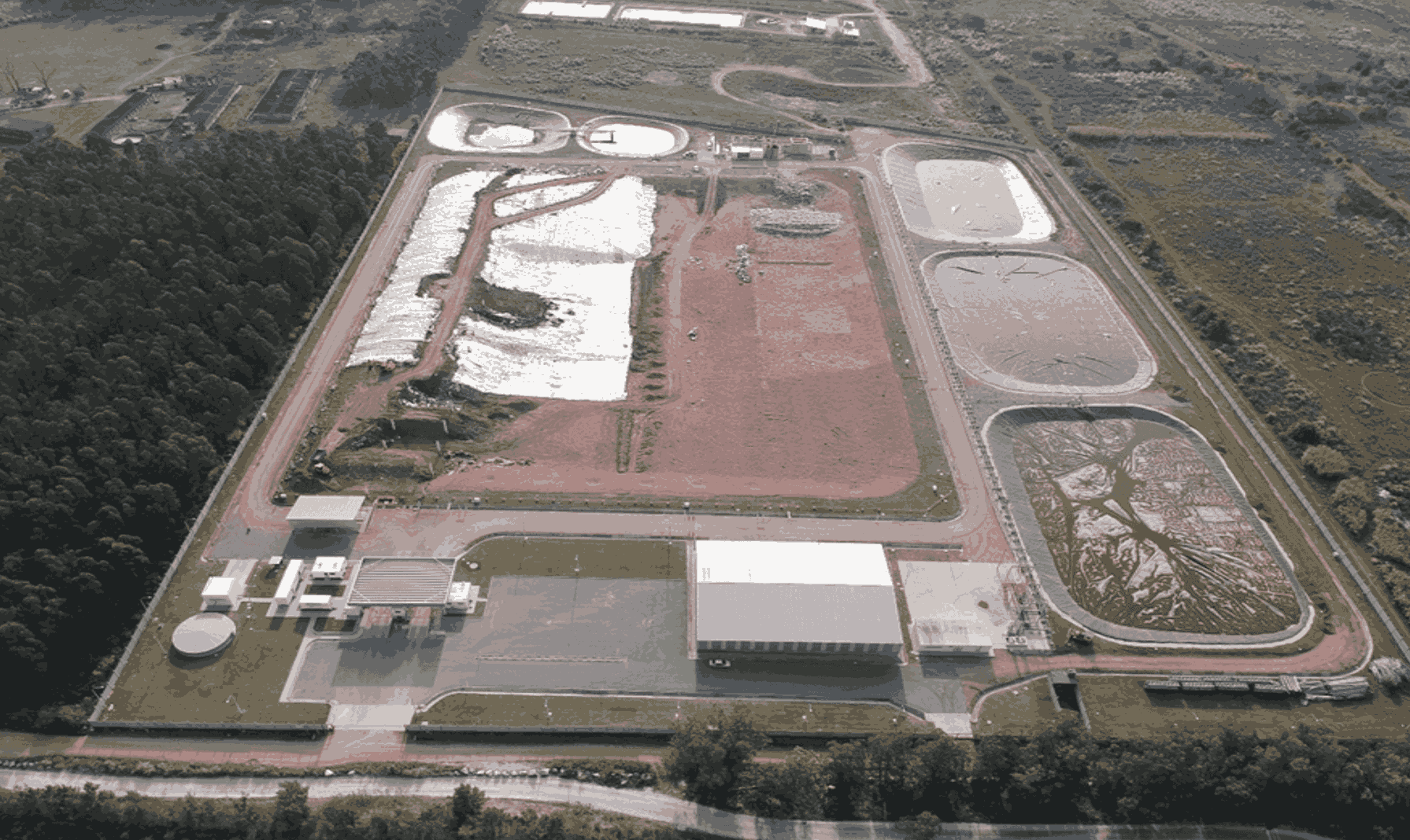 Planta de tratamiento de residuos industriales